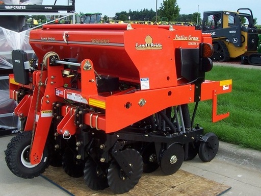 https://photos.machinefinder.com/60/5679860/29920564_large_97914.jpg